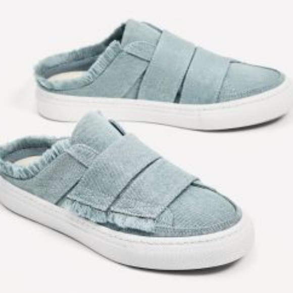Zara Shoes - Zara Women's Denim Frayed Mule Sneakers